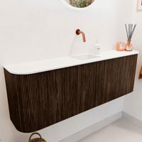 Toiletmeubel Mondiaz Joya | 123.2 cm | Meubelkleur Walnut | Faye wastafel Talc Midden | Zonder kraangat(en) Toiletmeubel Mondiaz Joya | 123.2 cm | Meubelkleur Walnut | Faye wastafel Talc Midden | Zonder kraangat(en)