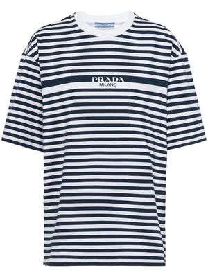Prada t-shirt rayé à logo imprimé - Bleu