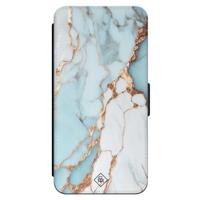 iPhone 16 Pro flipcase - Marmer lichtblauw