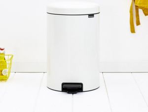 Brabantia newIcon pedaalemmer 20 liter met kunststof binnenemmer - White