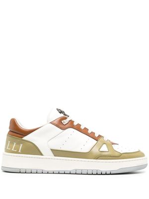 Roberto Cavalli baskets en cuir - Blanc