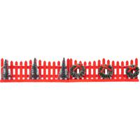 Kerstdorp hekjes - 2x - rood - met led licht - 15 x 2,5 x 6 cm - kunststof - omheining - thumbnail