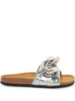 JW Anderson claquettes Chain à fini métallisé - Gris
