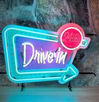 Drive-In 24 Hr Neon Verlichting 70 x 50 cm - Turquoise, Wit, Roze