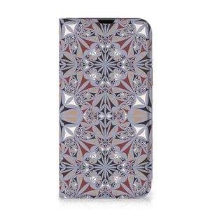 iPhone 13 Standcase Flower Tiles