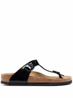 Birkenstock sandales Gizeh en cuir verni - Noir