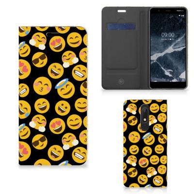 Nokia 5.1 (2018) | Hoesje met Magneet | Emoji