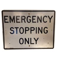 Emergency Stopping Only Metalen Straatbord - 123 x 92 cm