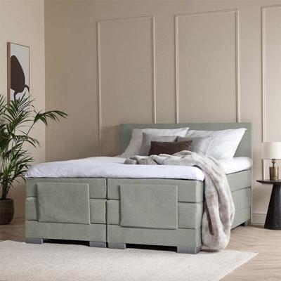 Elektrische Boxspring Julia 160x210 Cm Groen Elektrisch Verstelbaar & Medium Dekbed Discounter - Dekbed-Discounter.nl
