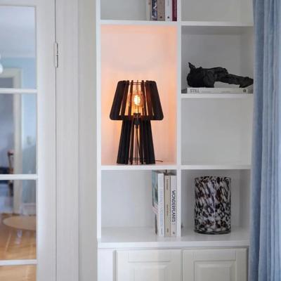 Tafellamp zwart schakelaar en E27 Nordlux Groa