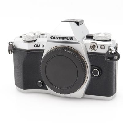 Olympus OM-D E-M5 mark II body zilver occasion