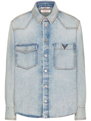 Valentino Garavani chemise en jean à détails de découpes - Bleu