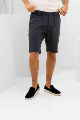Malelions Casual Chino Korte Broek Heren Donkergrijs - Maat S - Kleur: Donkergrijs | Soccerfanshop Malelions Casual Chino Korte Broek Heren Donkergrijs - Maat S - Kleur: Donkergrijs | Soccerfanshop
