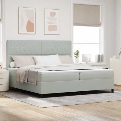Boxspring bed met matras Lichtgrijs 200 x 200 cm Fluweel