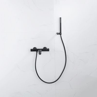 Fortifura Calvi Thermostatische badkraan met staafhanddouche, handdouchehouder en gladde doucheslang mat zwart SW496811/SW720565/SW720224/SW706210