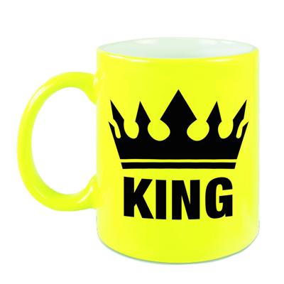 King koffiemok - cadeau beker - geel - voor een koning - 300 ml - keramiek - geelen bekers