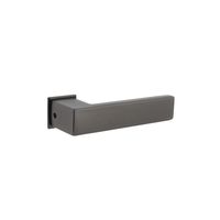 Intersteel Deurklink Amsterdam met minimalistische rozet in antraciet grijs Intersteel Deurklink Amsterdam met minimalistische rozet in antraciet grijs