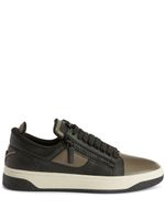 Giuseppe Zanotti baskets GZ94 à design colour block - Marron