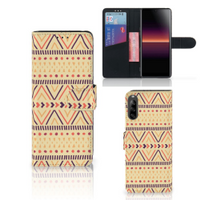 Sony Xperia L4 Telefoon Hoesje Aztec Yellow