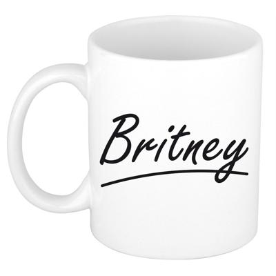Britney Naam koffiemok - beker - met sierlijke letters - wit - 300 ml - Cadeau - Dames Britney Naam koffiemok - beker - met sierlijke letters - wit - 300 ml - Cadeau - Dames