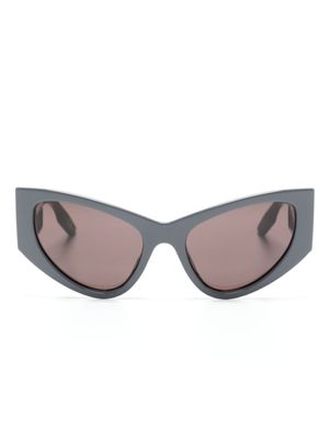Balenciaga Eyewear lunettes de soleil Monaco à monture papillon - Gris