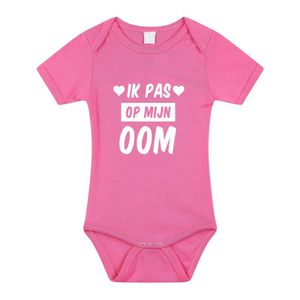 Ik pas op mijn oom cadeau baby rompertje roze voor meisjes