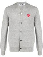 Comme Des Garçons Play cardigan en maille fine à patch logo - Gris