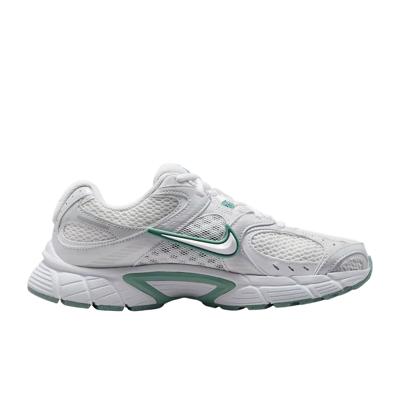 Nike V5 RNR Sneakers Dames 41