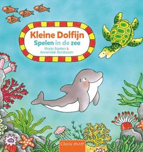 Kleine dolfijn spelen in de zee