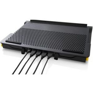 Targus Chill Mat© + with 4-Port Hub