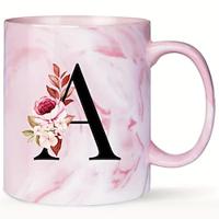 roze gemarmerde keramische koffiemok met bloemenmonogram a-z, verjaardagscadeau voor vrouwen, moeder, beste vriend, bruid, bruidsmeisje, witte theekop, Thanksgiving/kerstcadeau Lightinthebox