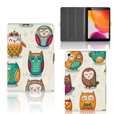 iPad 10.2 2019 | iPad 10.2 2020 | 10.2 2021 Flip Case Vrolijke Uilen iPad 10.2 2019 | iPad 10.2 2020 | 10.2 2021 Flip Case Vrolijke Uilen