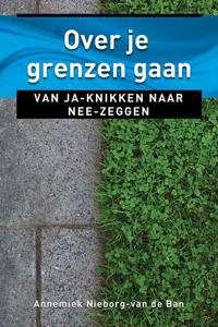 Over je grenzen gaan (Paperback)