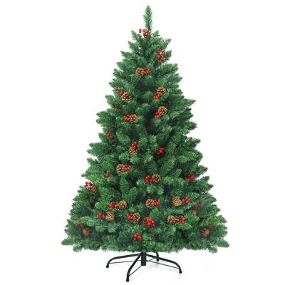 135 cm Kerstboom 516 Takken Premium PVC Spelden Scharnierende Kunstkerstboom met Dennenappels en Rode Bessen Voorverlichte Kerstboom