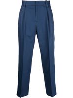 Viktor & Rolf pantalon court à logo brodé - Bleu