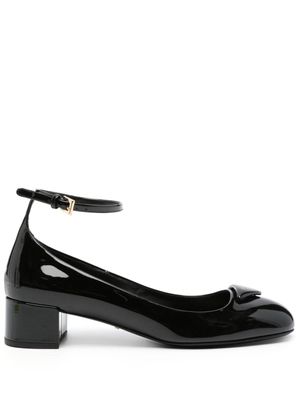 Prada escarpins en cuir à fini verni 35 mm - Noir