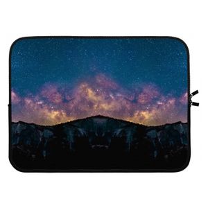 Travel to space: Laptop sleeve 15 inch