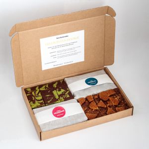 4 Smaken Brownie Box - 12 Brownies Per Post - Brievenbus Pakket