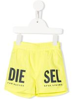 Diesel Kids short de bain MEGGYB à logo imprimé - Jaune