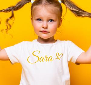 Naam met een hart in kalligrafie T-shirt