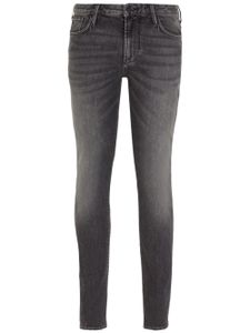 Emporio Armani jean slim J06 à taille basse - Noir