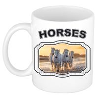 Dieren wit paard beker - horses/ paarden mok wit 300 ml     -