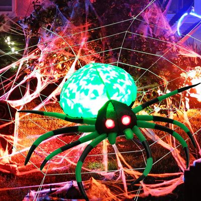 Halloween Opblaasbare Spinnenwebspin met Roterend LED-Licht