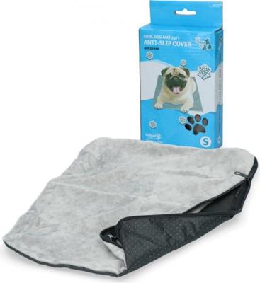 Coolpets Dog Mat 24"7 Anti-Slip Cover (40X30cm) S