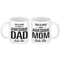 Awesome Dad mok en Mom mok - Cadeau beker set voor Papa en Mama - thumbnail