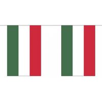 2x Polyester vlaggenlijn van Hongarije 3 meter   -
