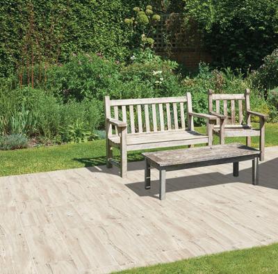 Buiten Tegel Padouk White 30x120x2 rett gerectificeerd Buiten Tegel Padouk White 30x120x2 rett gerectificeerd