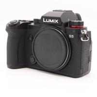 Panasonic Lumix DC-S5 body occasion