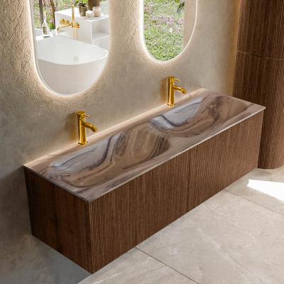 Badmeubel Mondiaz Kurve-Dlux | 140 cm | Meubelkleur Walnut | Wastafelkleur Sombra | Solid surface | Wasbak beide zijden spoelbak | 2 kraangaten