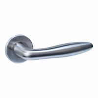 Intersteel DeurklinkQ 03 op rond rozet RVS - 1335.102302